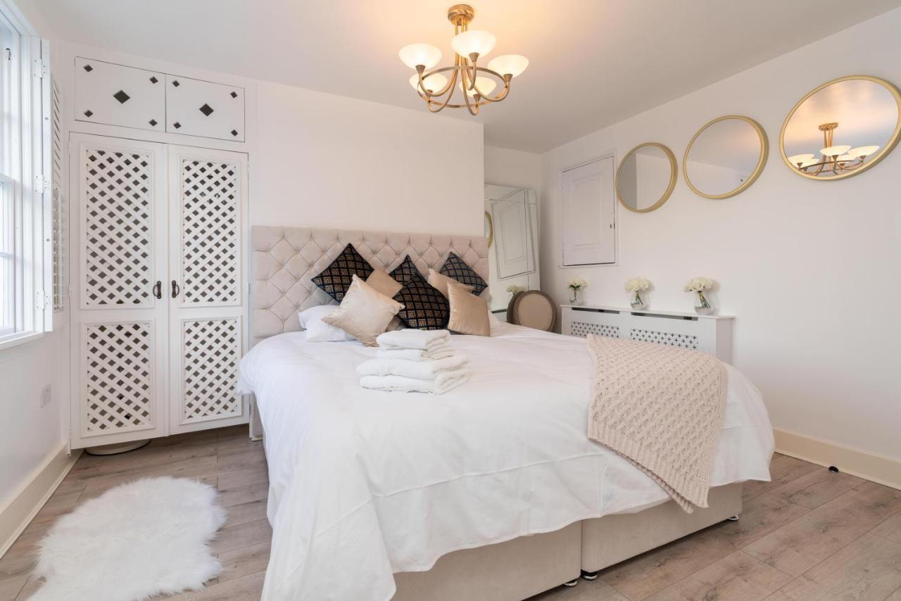 Casa de férias Gloucester Place Townhouse And Hot Tub! *