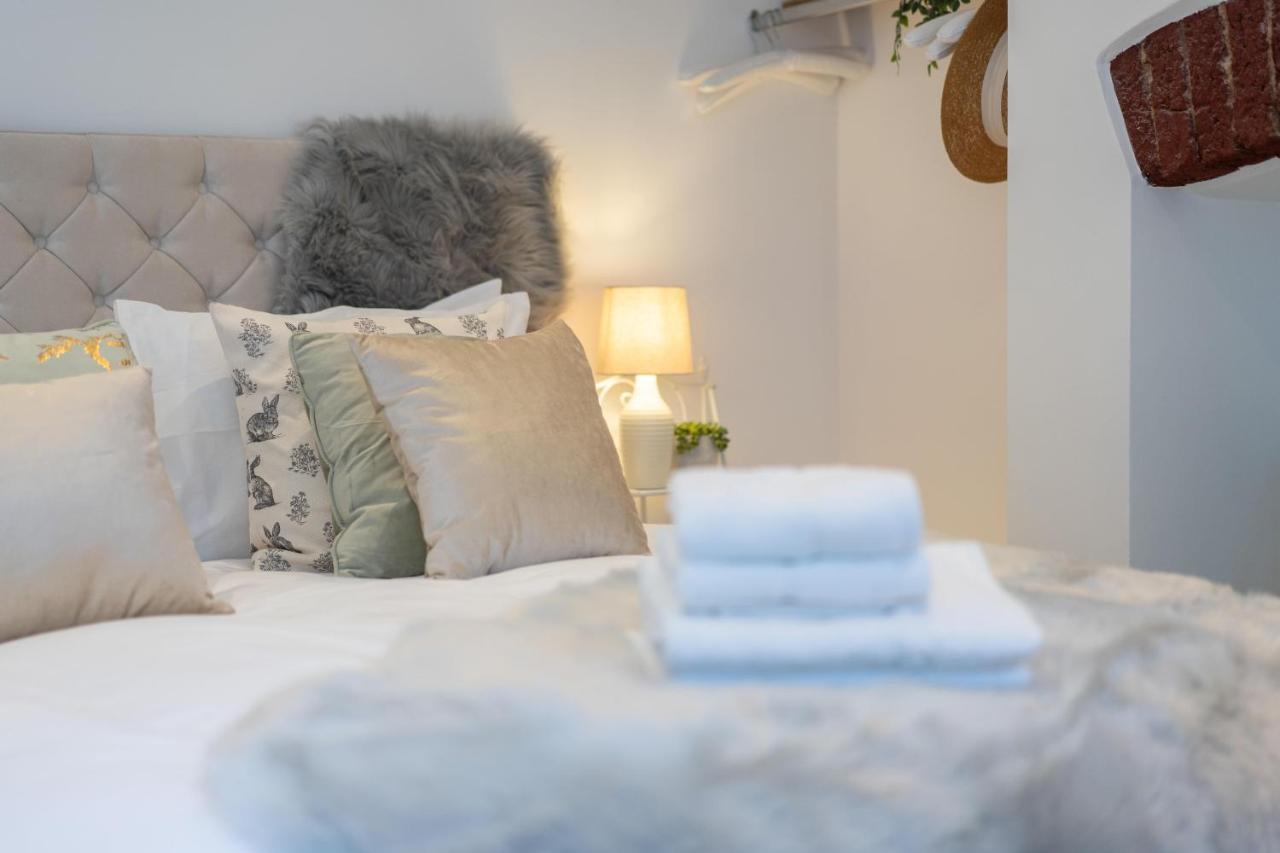Gloucester Place Townhouse And Hot Tub! Cheltenham